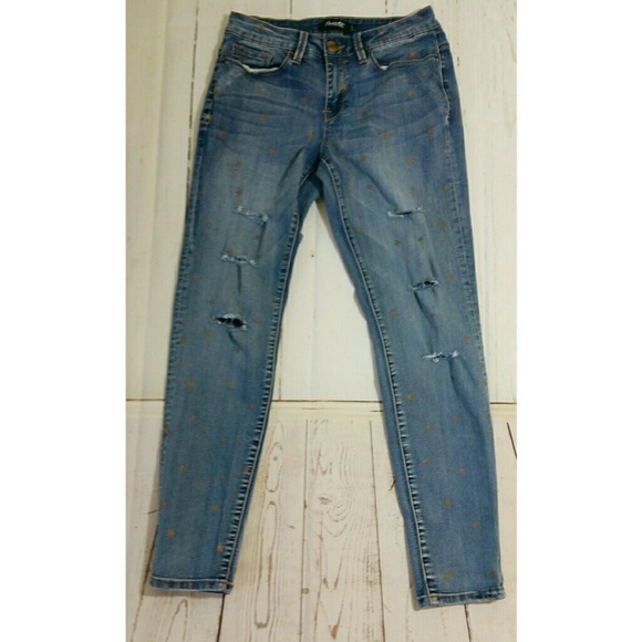 **SALE** NANETTE LEPORE Thompson boyfriend jeans 2 - Picture 1 of 8